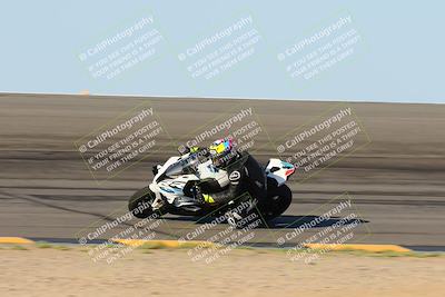 media/Oct-06-2024-Race Pace (Sun) [[d7d39ec7ad]]/5-Bowl Pans (830am)/